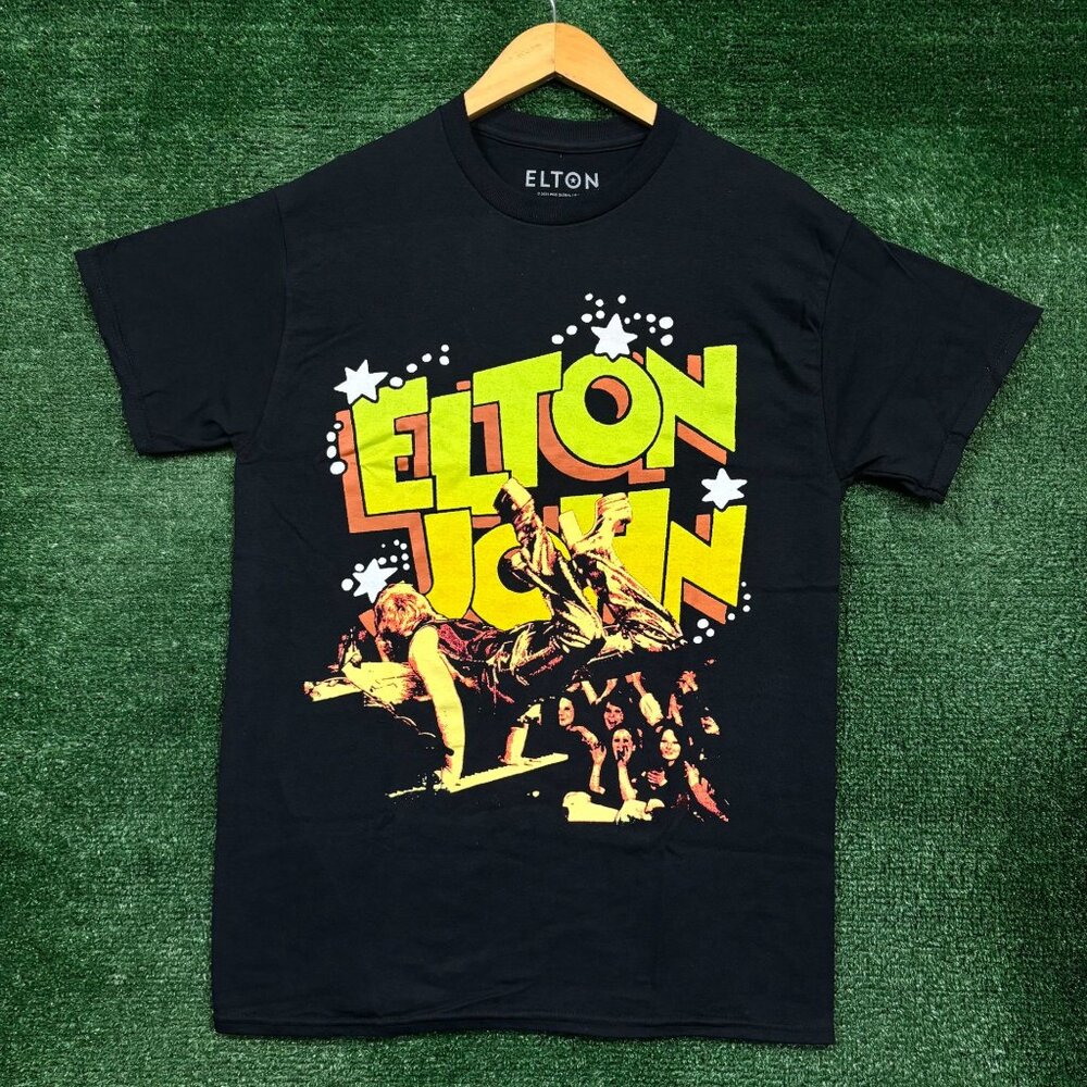 Elton John Rocket Man Live Rock T-Shirt Size Medium